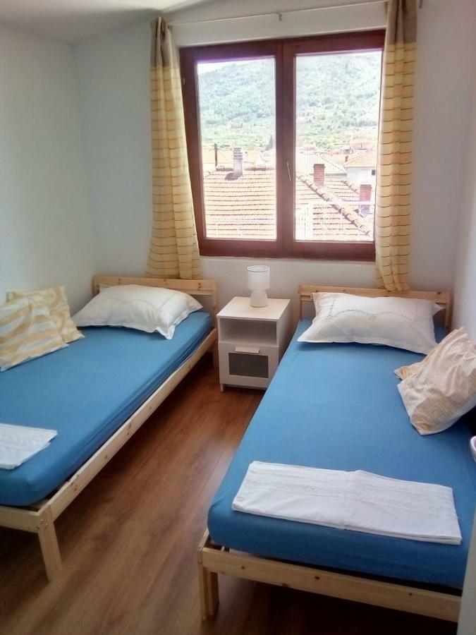 Relax Garden Lejlighed Stari Grad  Eksteriør billede